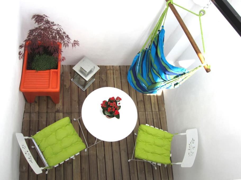 Lisbon Sant'Anna Apartments Rum bild